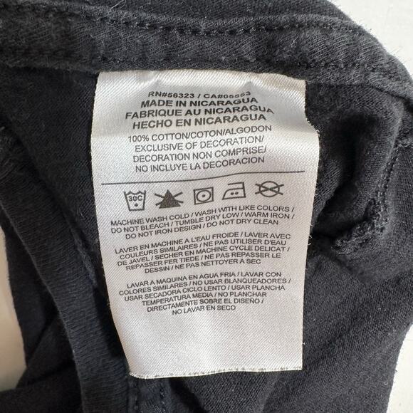 Nike Men’s The Nike Tee Short Sleeve Logo T Shirt Black Size Small Athletic Cut - Picture 6 of 6